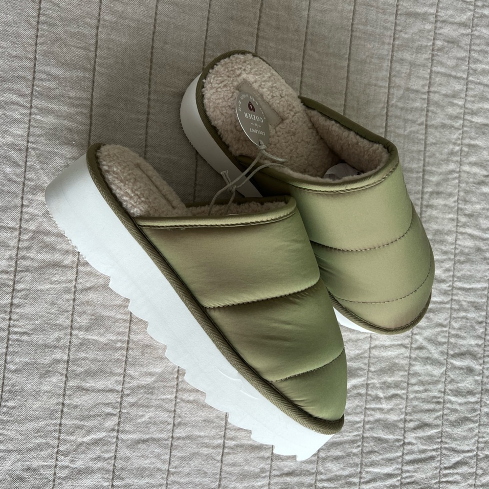 Maeve Puffy Platform Slippers - Picture 4 of 5